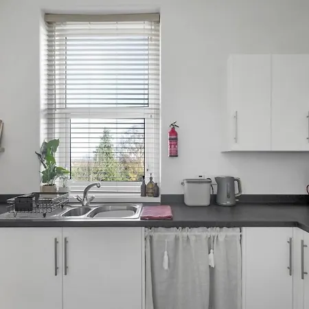 Bright Apartment W Parking & Distant Sea Views Minehead Exterior foto