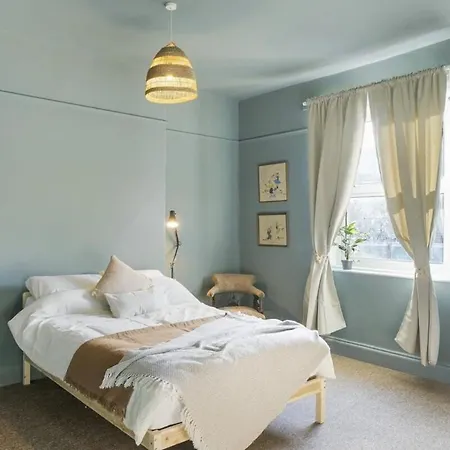 Bright Apartment W Parking & Distant Sea Views Minehead Exterior foto