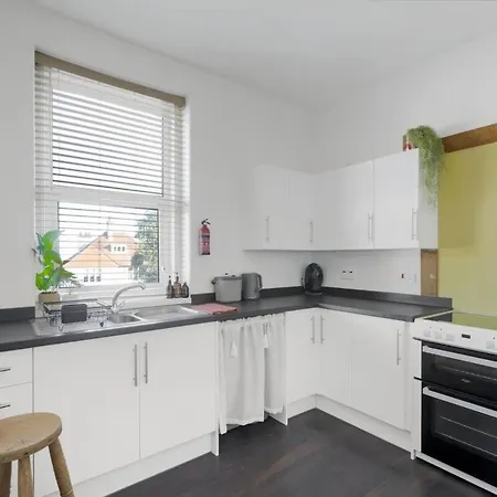 Bright Apartment W Parking & Distant Sea Views Minehead Exterior foto