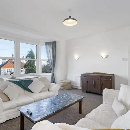 Bright Apartment W Parking & Distant Sea Views Minehead Exterior foto